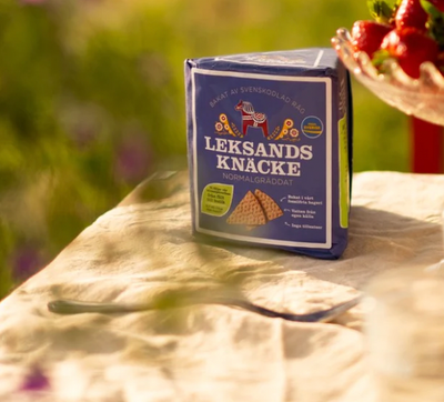 Leksands 「クネッケ　オリジナルブルー（プレーン）」 24個入り