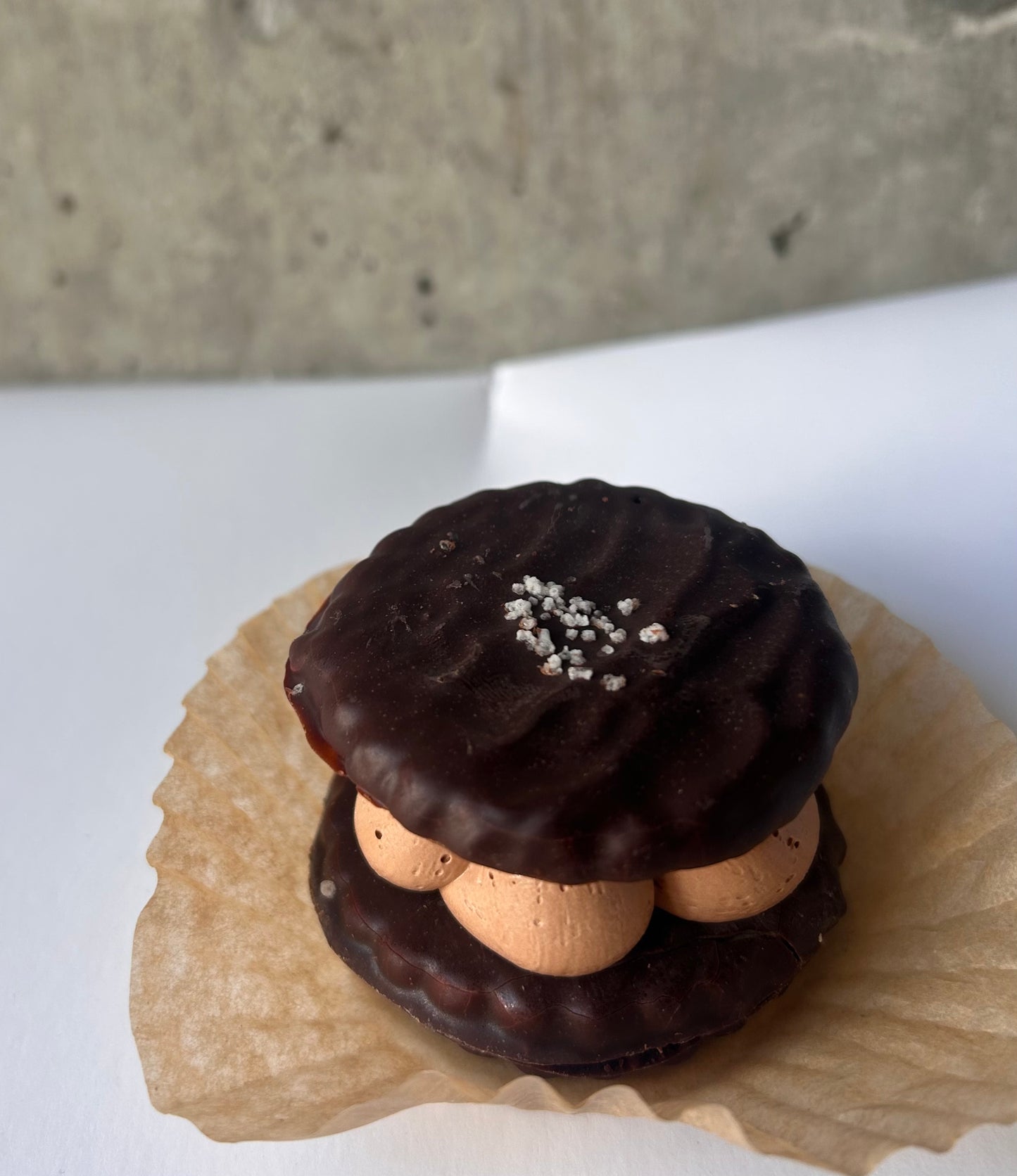 ダブルサンド・ブラックチョコ